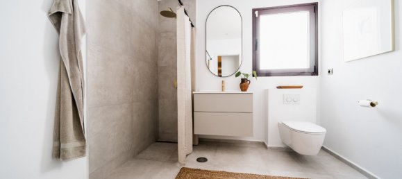 5 bedrooms Villa in Marbella, Spain No. 4821 18