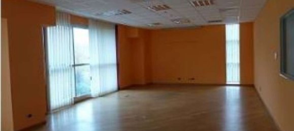 مستودع في Rende, Italy 13224متر مربع رقم 277778 9