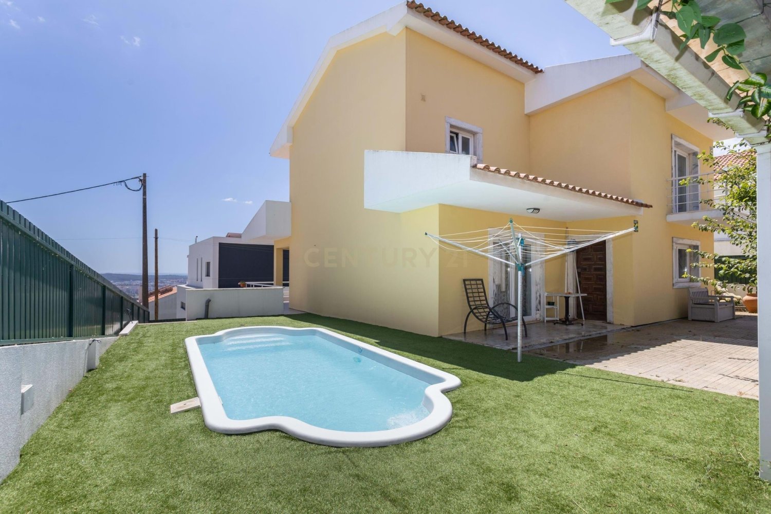 4 bedrooms Villa in Odivelas, Portugal No. 236315
