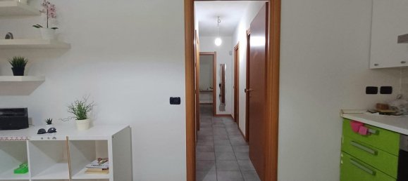 3 rooms Apartment in Pavia, Italy No. 276164 6