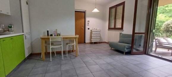 3 rooms Apartment in Pavia, Italy No. 276164 5