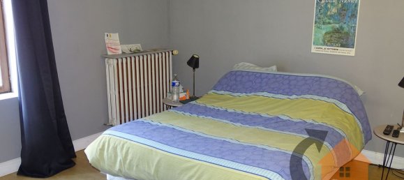 3 bedrooms House in Champrond-en-Gatine, France No. 92194 9