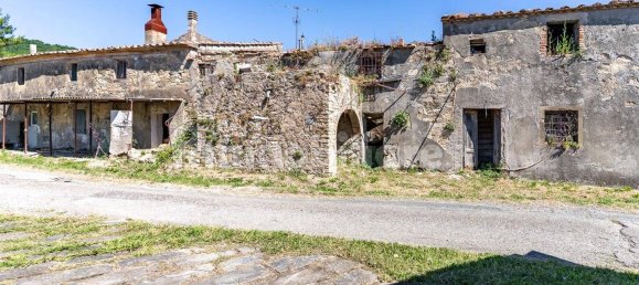 8 chambres Maison à Monteverdi Marittimo, Italy No. 349638 5