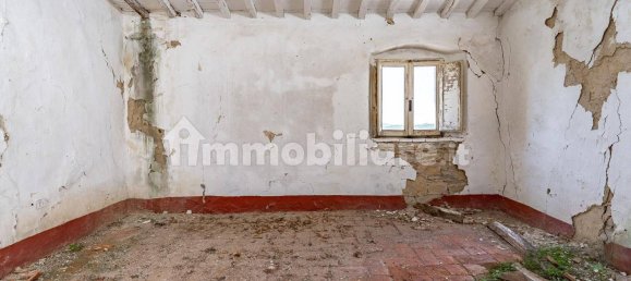 8 chambres Maison à Monteverdi Marittimo, Italy No. 349638 17