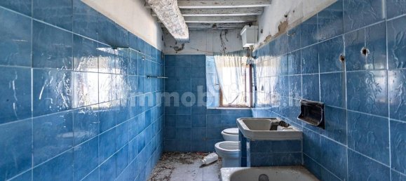 8 chambres Maison à Monteverdi Marittimo, Italy No. 349638 16