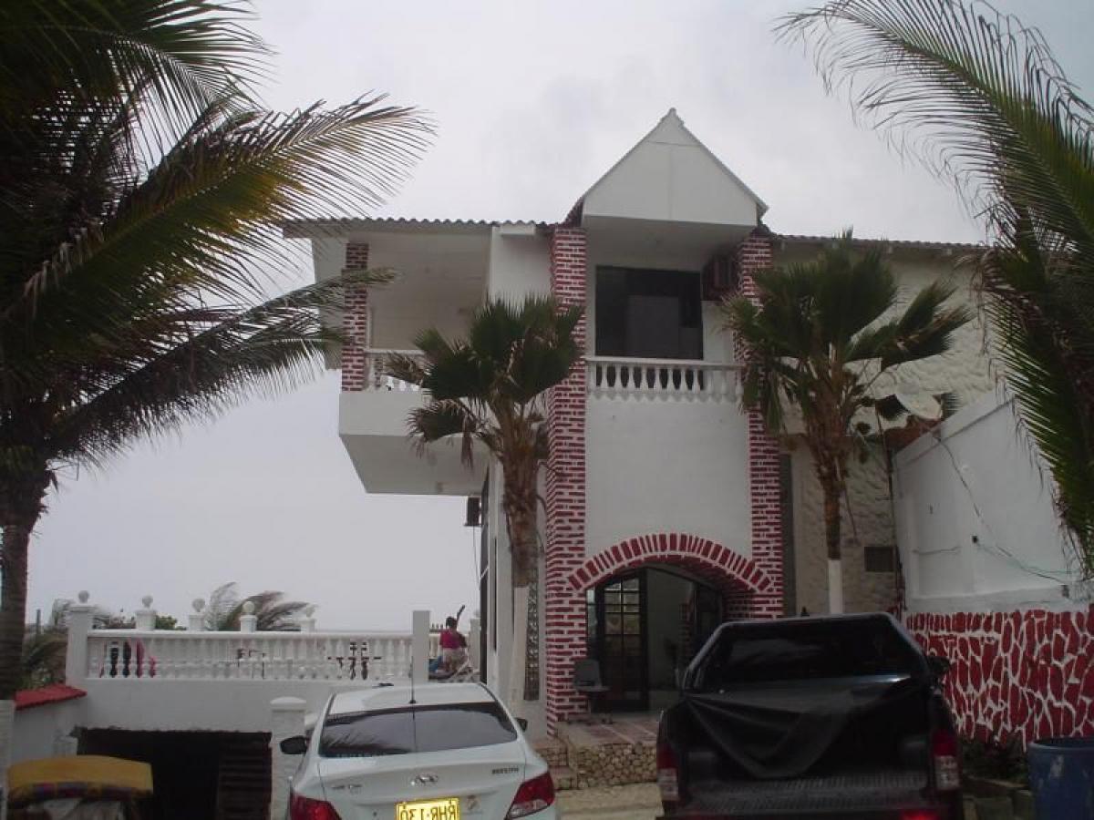5 bedrooms House in Atlantico, Colombia No. 7503