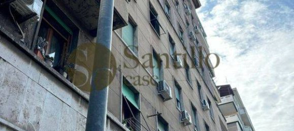 3 bedrooms Apartment in Rome, Italy No. 373512 3