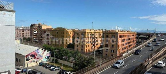 3 bedrooms Apartment in Rome, Italy No. 373512 10