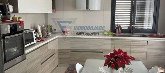 3 chambres Appartement à Floridia, Italy No. 324507 4