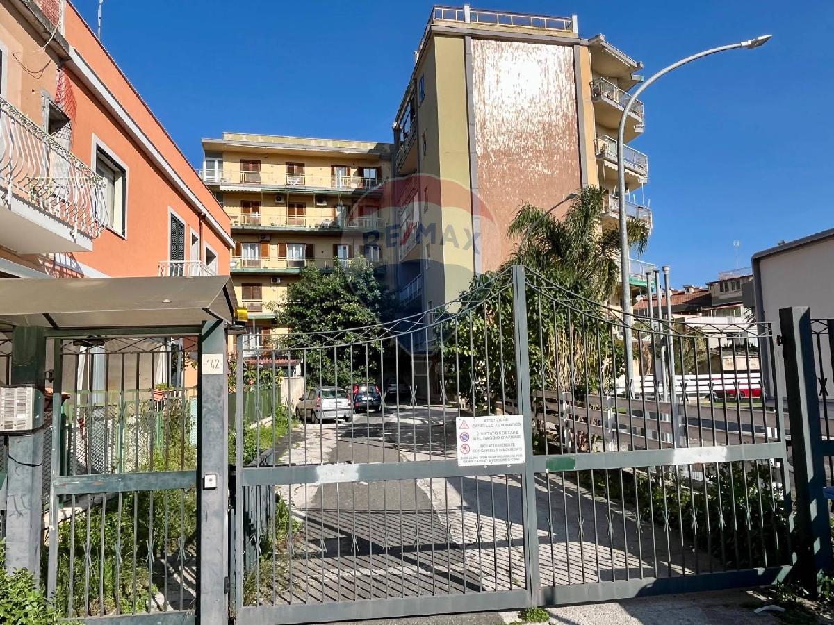 3 bedrooms Apartment in Syracuse, Italy No. 246535