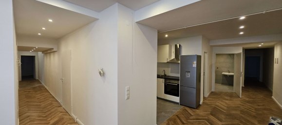 5 bedrooms Apartment in Schoneberg, Germany No. 265682 4