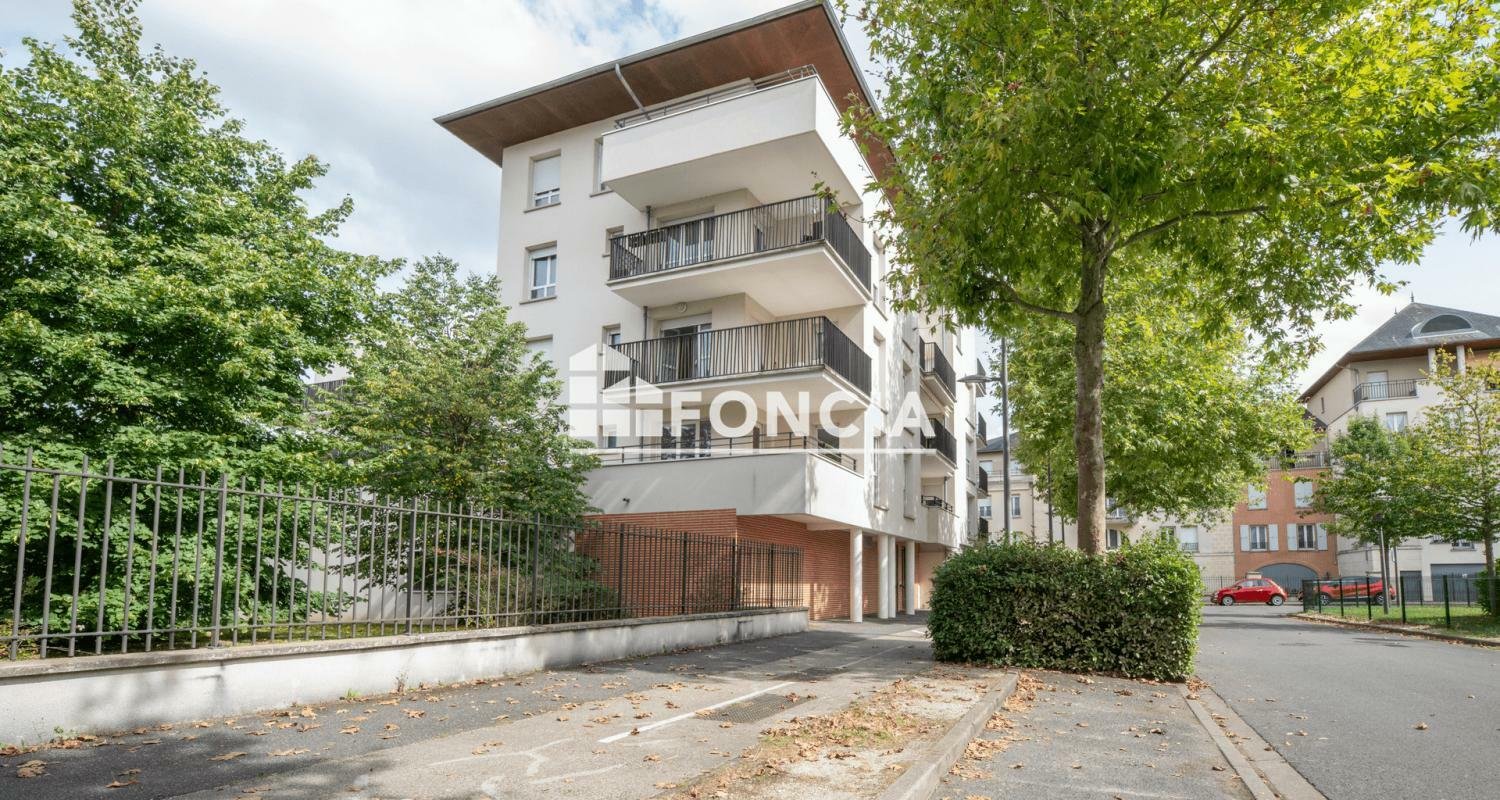 Apartamento de 2 dormitorios en Orleans, France No. 254000