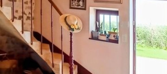 4 bedrooms House in La Clayette, France No. 323666 7