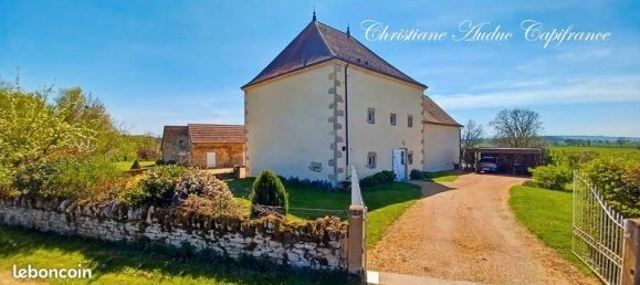 4 bedrooms House in La Clayette, France No. 323666 4
