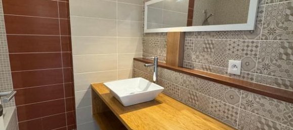 Apartamento de 2 dormitorios en Bayonne, France No. 302085 3