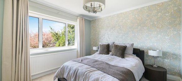 5 bedrooms House in Leatherhead, United Kingdom No. 9670 17