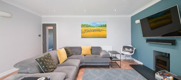 5 bedrooms House in Leatherhead, United Kingdom No. 9670 28