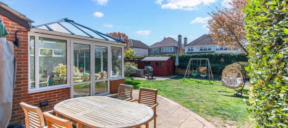 5 bedrooms House in Leatherhead, United Kingdom No. 9670 34