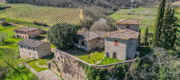 Замки и поместья с 17 комнатами в Колле ди Валь д’Эльса, Италия № 65989 15