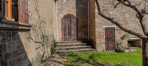 Замки и поместья с 17 комнатами в Колле ди Валь д’Эльса, Италия № 65989 8