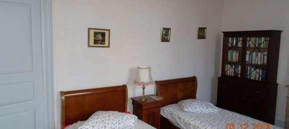 Замки и поместья с 7 спальнями в Шарресе, Франция № 50696 10