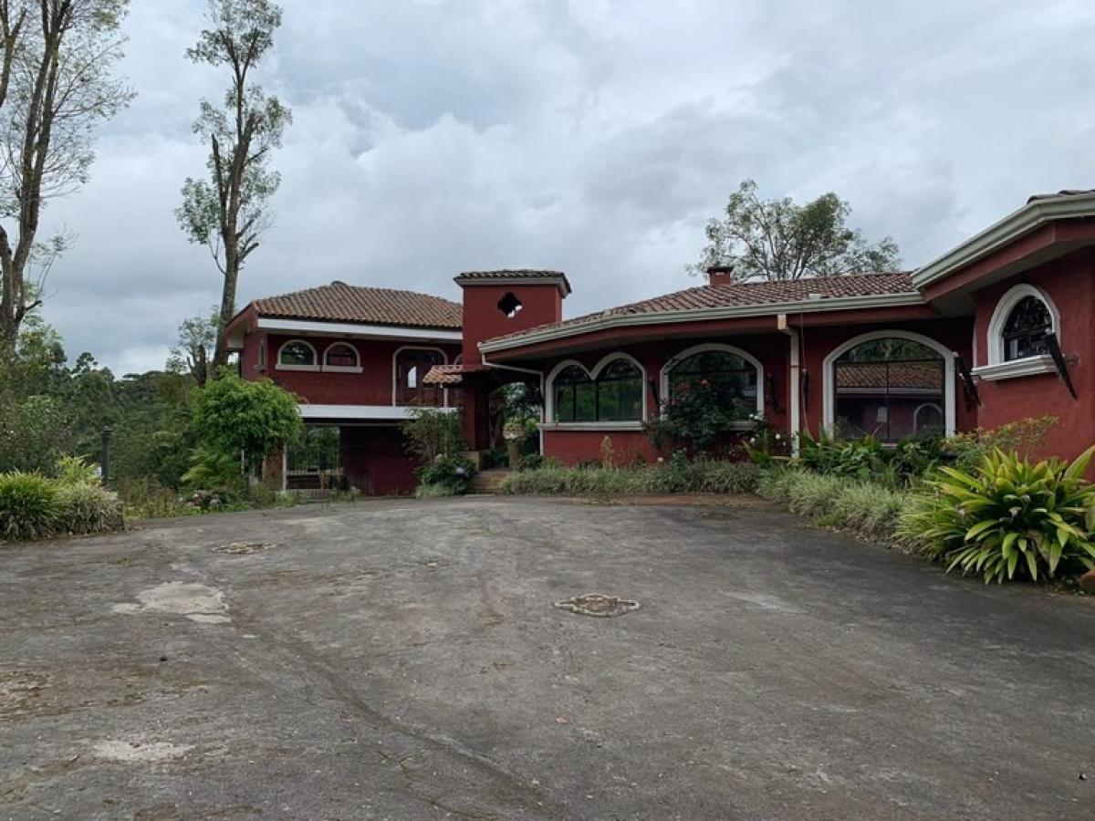 Casa de 3 dormitorios en Sabanilla, Costa Rica No. 1020