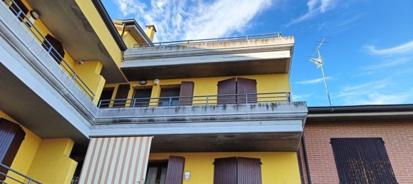 6 bedrooms Duplex in Conselice, Italy No. 362512 4