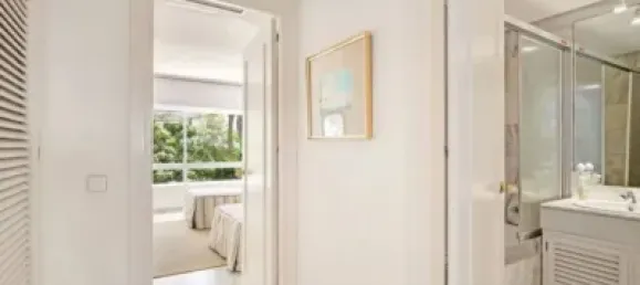 2 bedrooms Apartment in Marbella, Spain No. 195463 11