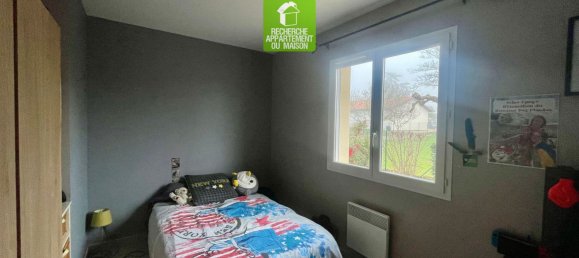 3 bedrooms House in Leyrieu, France No. 64357 16