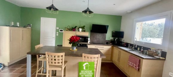 3 bedrooms House in Leyrieu, France No. 64357 9