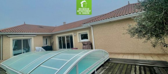 3 bedrooms House in Leyrieu, France No. 64357 5