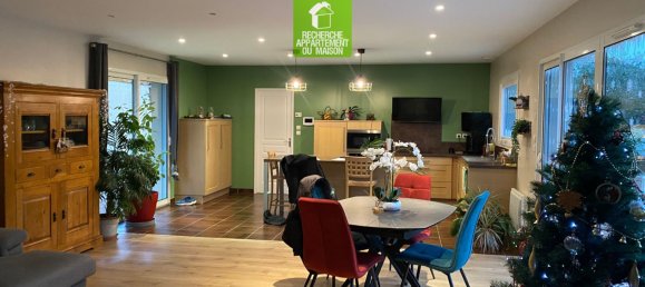 3 bedrooms House in Leyrieu, France No. 64357 7