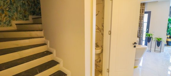 Apartment 4+1 in Oba, Turkey No. 16688 2