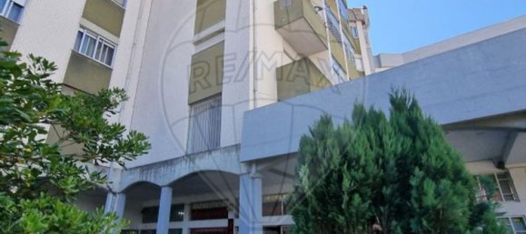 Gewerbliche Immobilie in Ermesinde, Portugal 84m², Nr. 59048 3