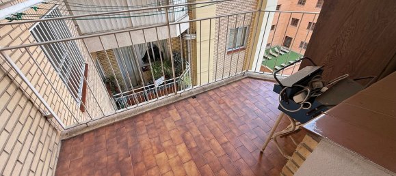 4 bedrooms Apartment in Zaragoza, Spain No. 137395 12