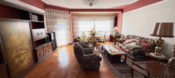 4 bedrooms Apartment in Zaragoza, Spain No. 137395 2