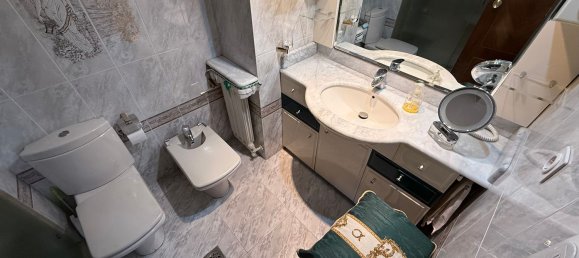 4 bedrooms Apartment in Zaragoza, Spain No. 137395 18