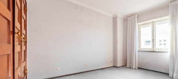 5 bedrooms Villa in Cascais, Portugal No. 124669 14