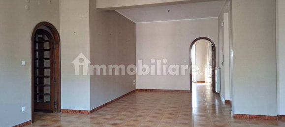 3 bedrooms Apartment in Palermo, Italy No. 360996 4