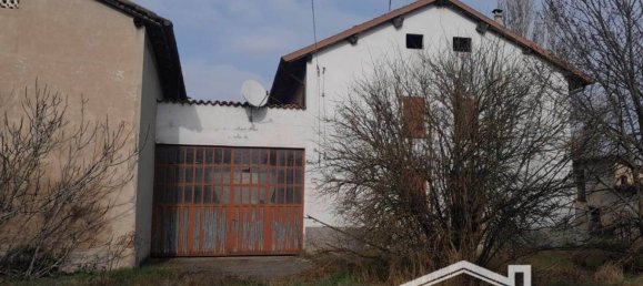 4 chambres Maison à Castelnovo di Sotto, Italy No. 218930 2