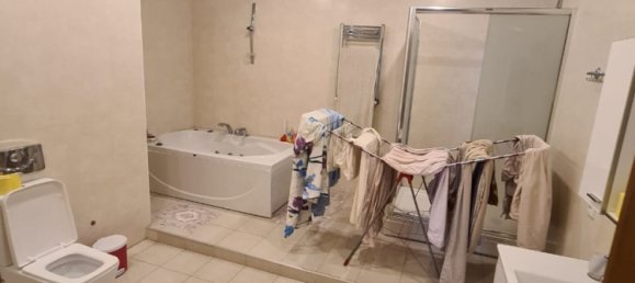 Apartamento de 4 dormitorios en Nasimi, Azerbaijan No. 2067 11