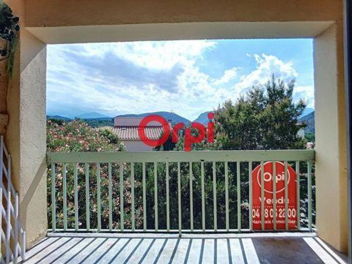Condominio de 3 dormitorios en Prades, France No. 35621
