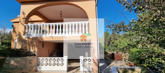 6 bedrooms House in Turis, Spain No. 160082 2