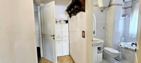 2غرفة شقة في Rome, Italy رقم 296441 12