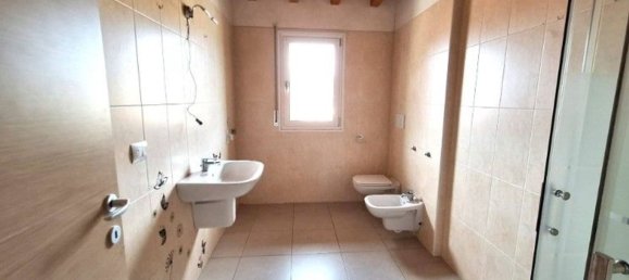 3غرفة شقة في Brembate di Sopra, Italy رقم 180263 23