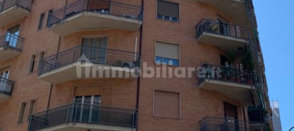 Квартира с 2 спальнями в Турин, Италия № 325031 2