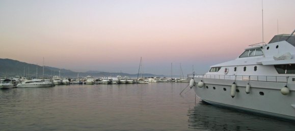 Apartamento de 3 dormitorios en La Quinta, Spain No. 2907 26