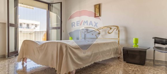 Apartamento T2 em Bari, Italy N.º 179583 14