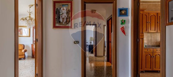 Apartamento T2 em Bari, Italy N.º 179583 4