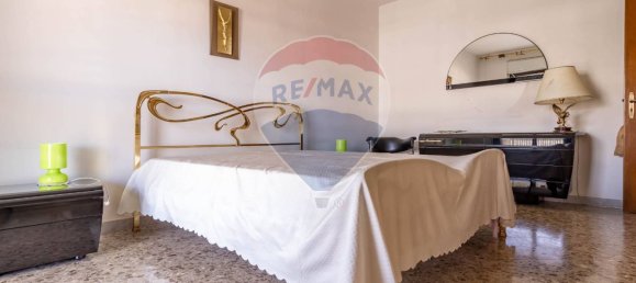 Apartamento T2 em Bari, Italy N.º 179583 15